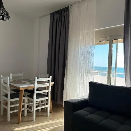 Nazo Sea View Πανσιόν